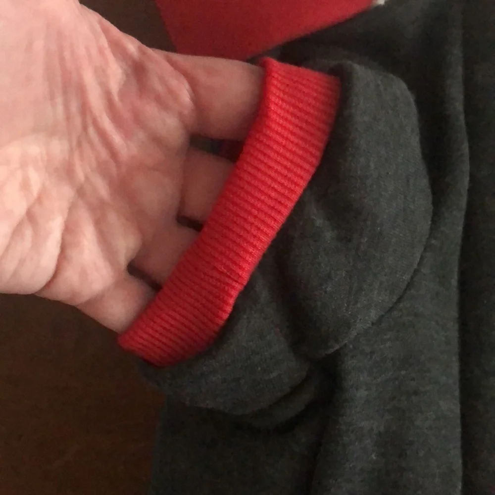 Woof dark charcoal